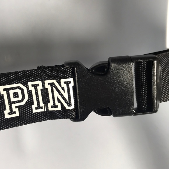 🏝PINK Victoria’s Secret Fanny Pack Waist Bag🏝 - Picture 2 of 8